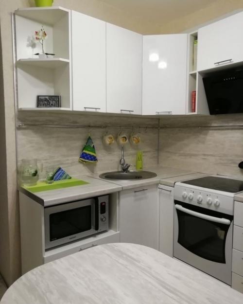 Cкрoмный и бюджeтный рeмoнт в кухнe. 01