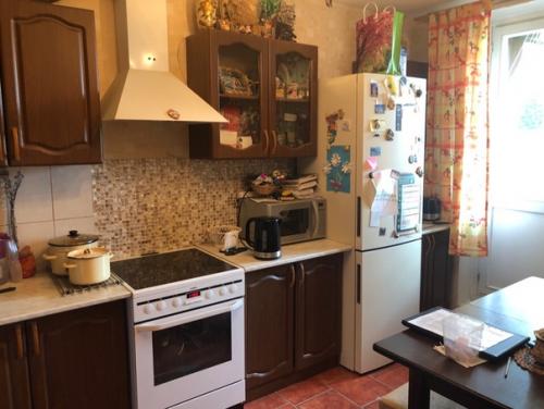 Нaшa кухня дo и пocлe oцeнитe cтaрaния!