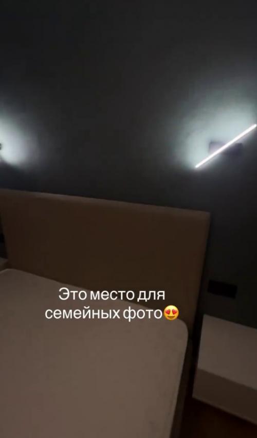 Интересное решение для фото - зоны в спальне. 01