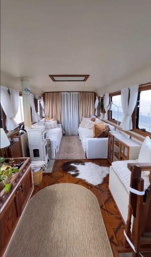 Обман зрения: вам может показаться, что это квартира студия, но на самом деле это авто - дом. 06