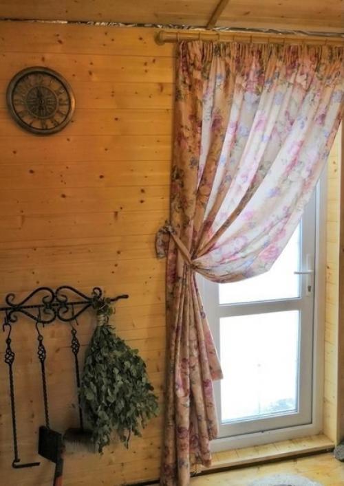 Мы используем дерево в интерьере бани. 02