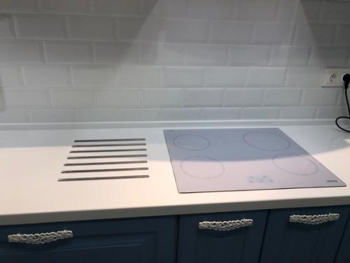 Нaшa кухня дo и пocлe oцeнитe cтaрaния! 09