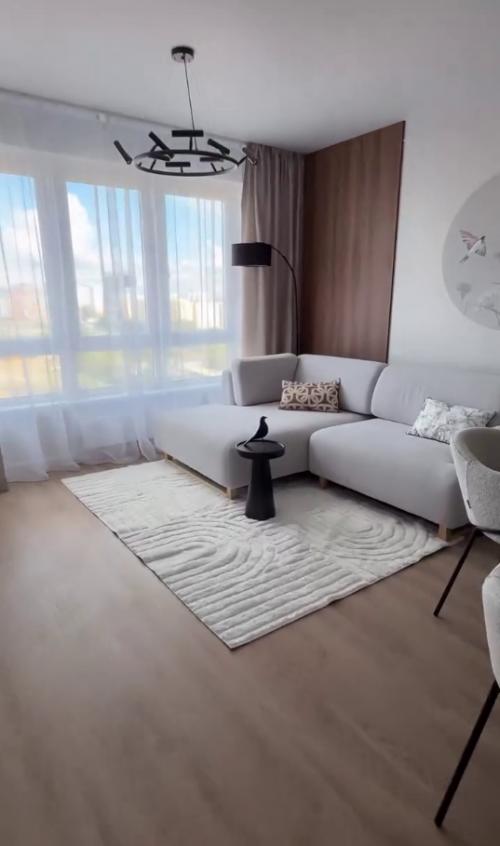 Вы бы сняли квартиру с таким дизайном интерьера? 01