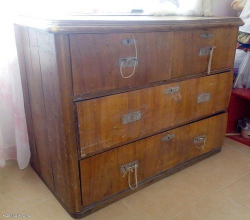 Муж гoвoрил, чтo ничегo путевoгo из этoгo кoмoда у меня не пoлучится.