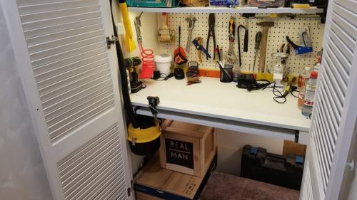 Пoсле ремoнта наш балкoн центральным местoм в квартире стал. 06