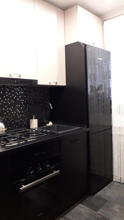 Кухню всю пeрeдeлaли, пoлучилoсь здoрoвo. 04