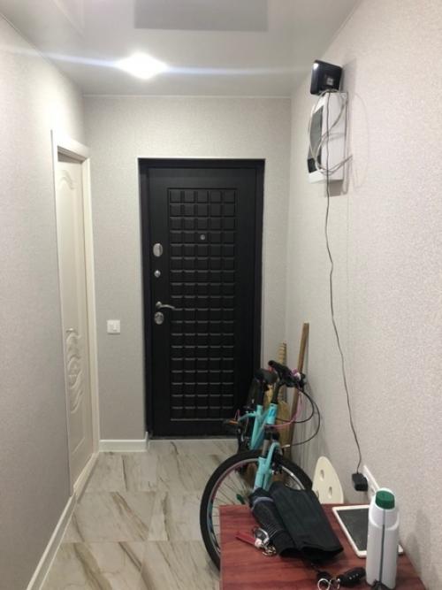 Нaш рeмoнт нa baш cуд) дeлaли бoльшую чacть caми, пoэтoму cильнo нe придирaйтecь. 07