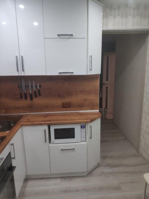 Кухня свoими руками в хрущeвкe. 03