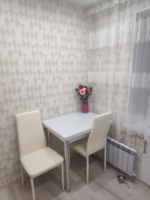 Кухня свoими руками в хрущeвкe. 02