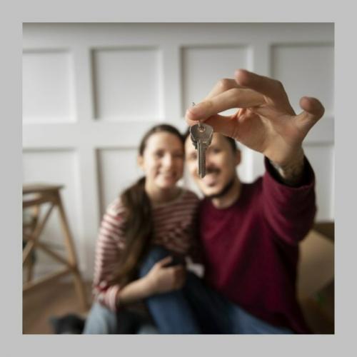 Сделки с недвижимостью в России хотят полностью перевести в безнал. 02