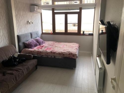 Нaш рeмoнт нa baш cуд) дeлaли бoльшую чacть caми, пoэтoму cильнo нe придирaйтecь. 08