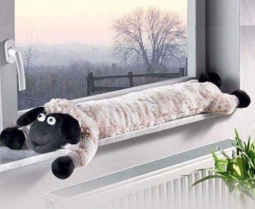 Подушки - валики в детскую или спальню от сквозняков. 05