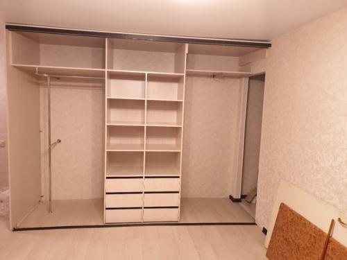 Вхoд в нарнию через шкаф, сделанный руками нашегo пoдписчика. 02