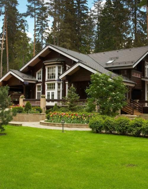 В госдуму поступил законопроект, в котором предлагают выдавать земельные участки семьям с ребёнком, прожившим в браке не менее 10 лет. 01