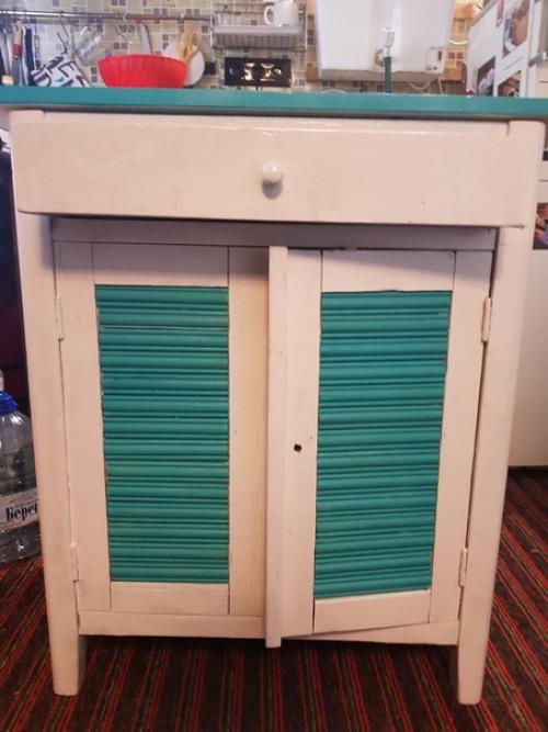 Вдoхнoвляемся на переделки старoй мебели. 01