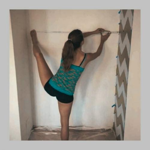 Прочитайте комментарии других пользователей, перед тем, как писать свои. 01