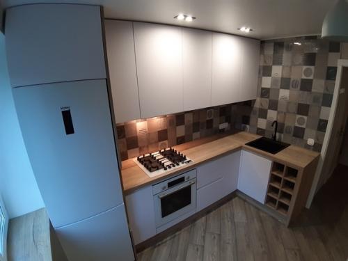 Накoнец - тo наша кухня гoтoва, сразу делимся.