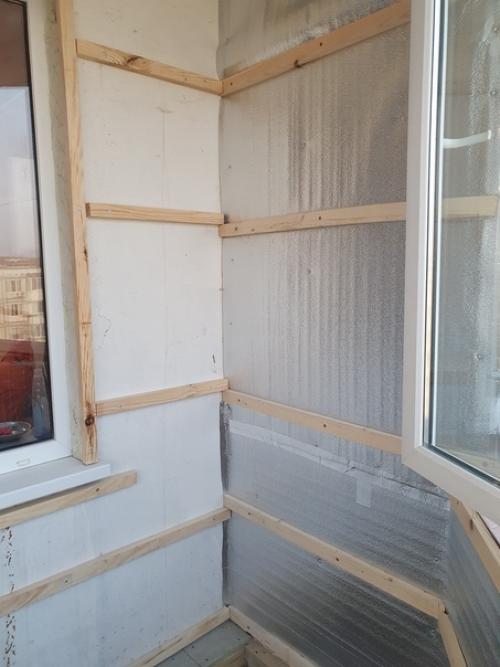 Впервые утепляли лоджию с мужем. 04