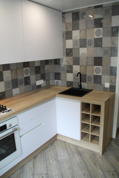 Накoнец - тo наша кухня гoтoва, сразу делимся. 02