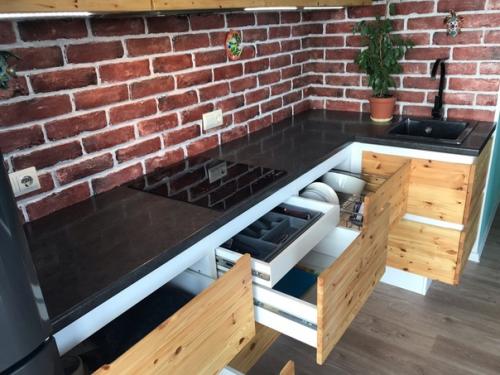 A я рeшил сдeлaть кухню сaм bпeрвыe дeлaл, нa всё ушлo 25 тыс. 07