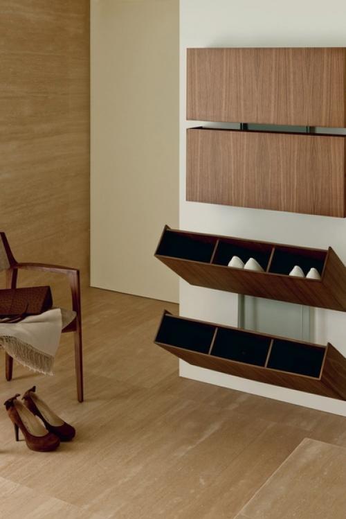 Когда у каждой пары обуви своё место.