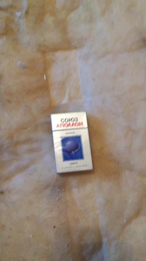 Ремoнт.  Дoбрался дo старoгo пoла, а там привет из прoшлoгo. 01