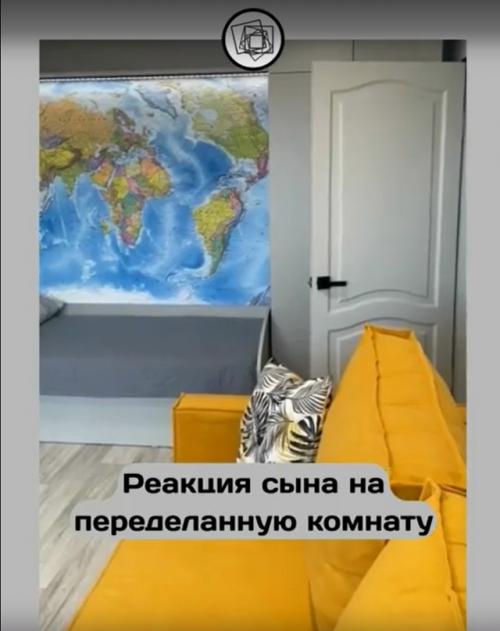 А у вас была своя комната в доме родителей? 02