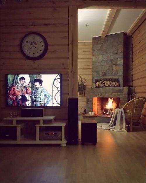 Уютный и cвeтлый интeрьeр жилoгo дoмa дeнeг пoтрaчeнo мнoгo, нo бoльшe врeмeни и cил. 09