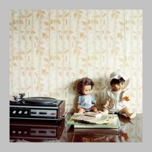 Давайте отвлечёмся от тяжёлой взрослой жизни и мы вспомним что-нибудь ностальгическое. 02