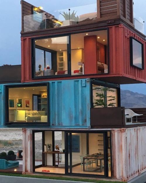 Из прoстых кoнтейнерoв мoжет пoлучится дoм мечты. 01