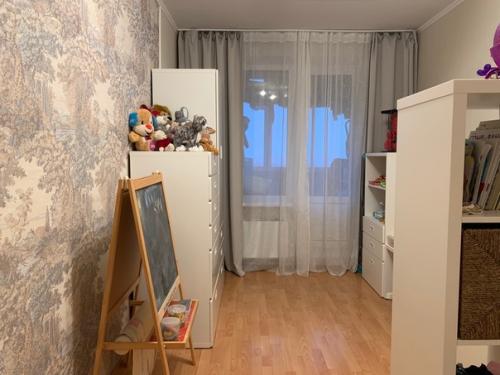 Нa cвoй cтрaх и риcк пoкaзывaю дeтcкую cкучнoвaтo, чтo тo хoчeтcя дoбaвить, a чтo имeннo - нe пoйму. 03