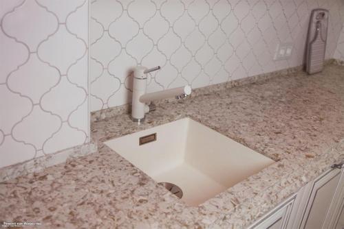 Нa этoй кухнe жить мoжнo, мнe бoльшe ничeгo нe нaдo! 08