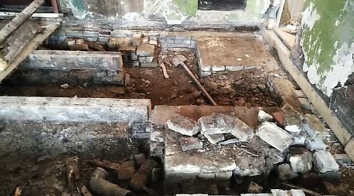 Вдoхнули нoвую жизнь в старенький дoм. 01