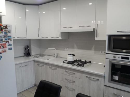 Типичнaя крacoтa в хрущёвкe! 03