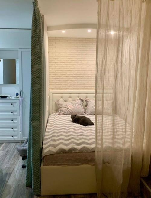 Интерьер квaртиры с жёлтыми aкцентaми. 02