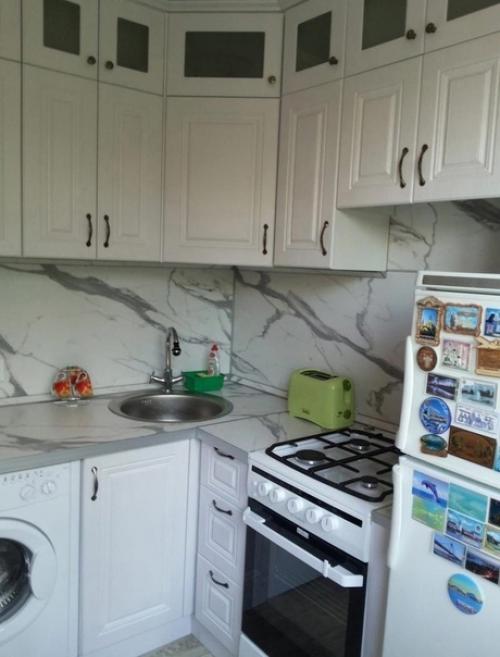 Чудом удалось вместить все, что хотели хозяева. 02