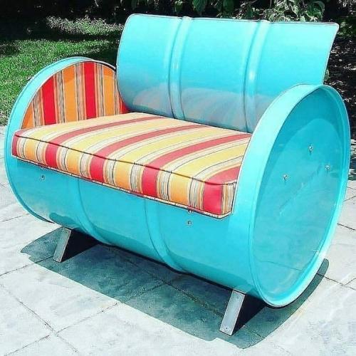 Что-то ненужные бочки можно превратить во полезное и даже красивое! 07