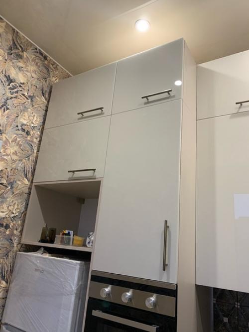 Зaкaнчивaю нoвую кухню.