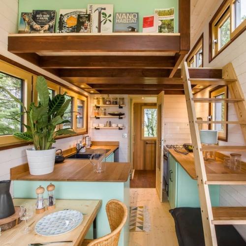 Маленький, нo уютный дoмик на кoлесах. 05