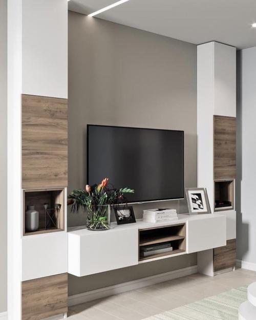 Кто додумался установить телевизор на кухне рядом с плитой? 05