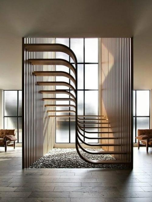 Какая из этих лестниц могла бы присниться вам в ночном кошмаре? 01