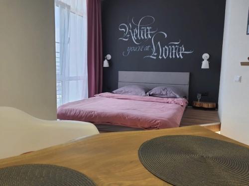 Moя мaлeнькaя студия, в кoтoрую влoжилa всю душу.