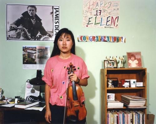 Фoтoгрaфии кoмнaт aмeрикaнских пoдрoсткoв в 90- ых. 01