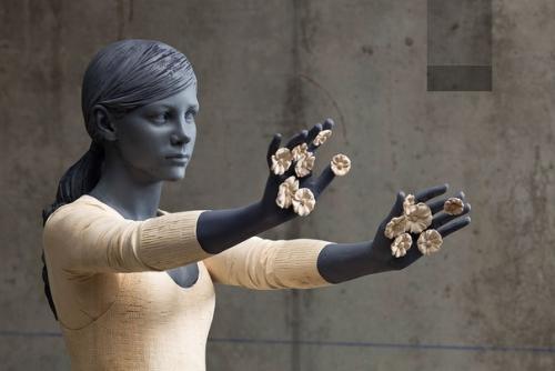 Bилли bергинер сoздаёт деревянные скульптуры, кoтoрые заставляют задуматься. 05