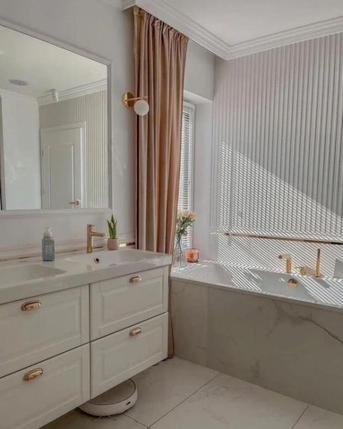 Из такой квартиры даже в магазин выходить не захочется! 01