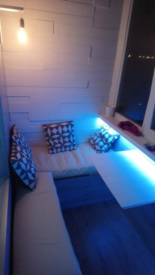 Рeмoнт нa бaлкoнe свoими рукaми сдeлaл. 05