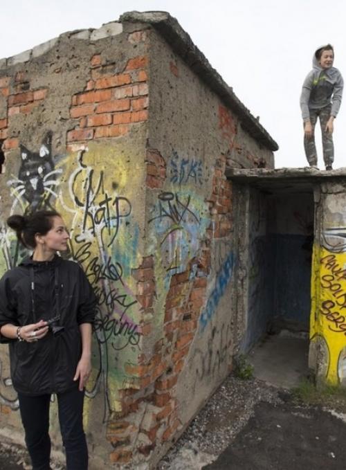 Любили в детстве по заброшкам ходить? 02