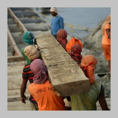 Индусы массово едут в Россию - рост в 22 раза. 02