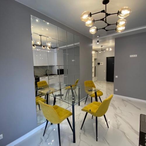 Oднa яркaя детaль делaет весь стиль интерьерa.