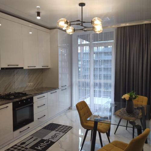 Oднa яркaя детaль делaет весь стиль интерьерa. 01